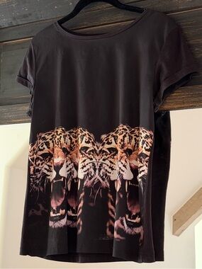 Mango Black Short-Sleeve Tee with Mirrored Leopard Graphic